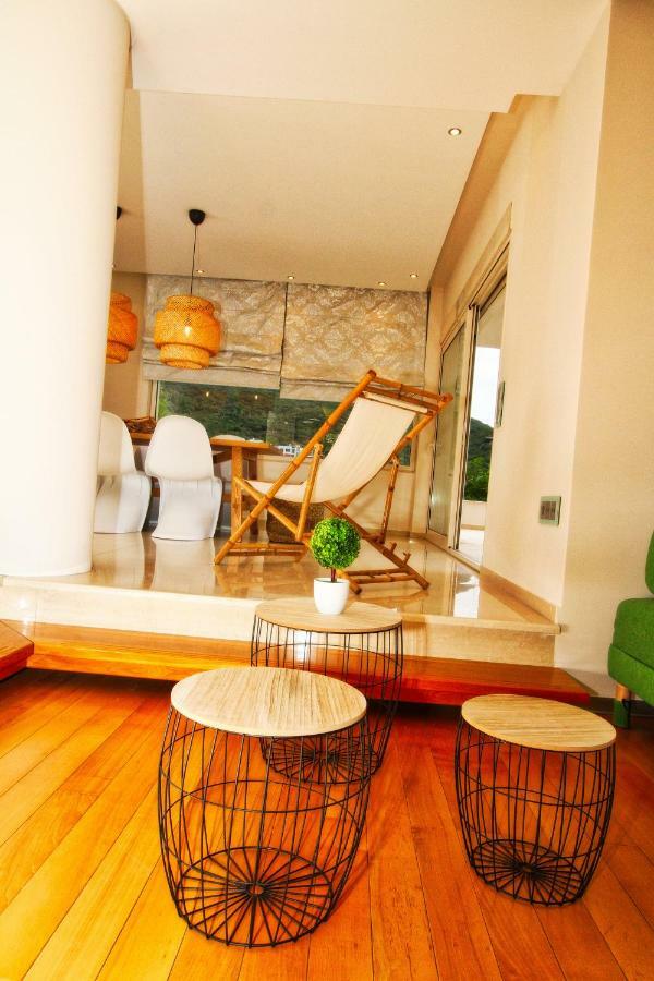 Aerides Luxury Villa PalaiónTsiflíkion エクステリア 写真